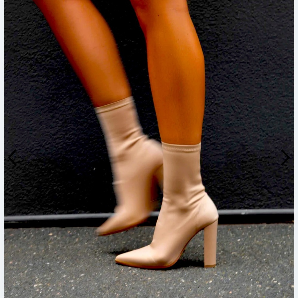 NIB! Tony Bianco Lila Nude Lycra 10.3cm Ankle Boots. Size 6 (US)